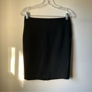LOFT Petites Black Lined Pencil Skirt – Size 2P